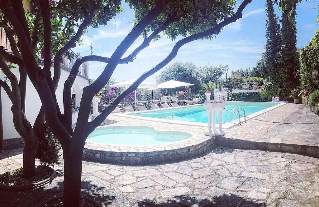 Hotel Bellavista San Bartolomeo Al Mare 3*,  Italy
