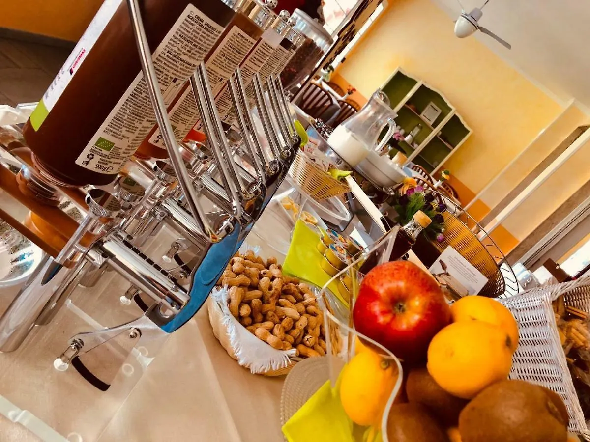 Hotel Bellavista San Bartolomeo Al Mare